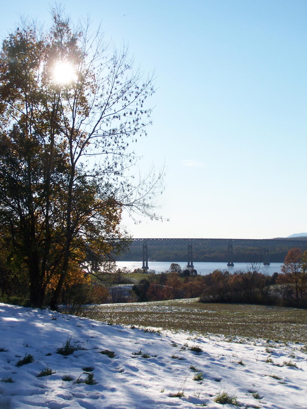 Kingston-Rhinecliff Bridge