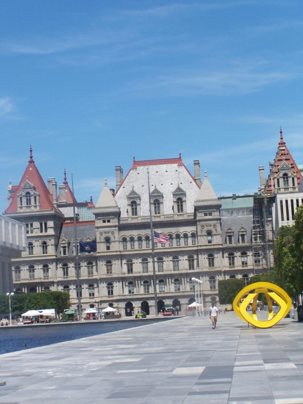 Photo: Capitol