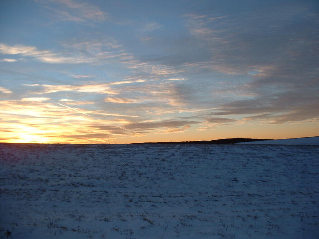Photo: Dark on Hill