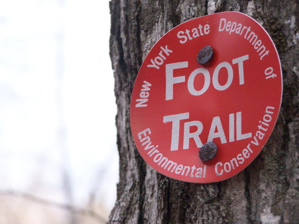 Photo: Red Trail Photo: Red Trail