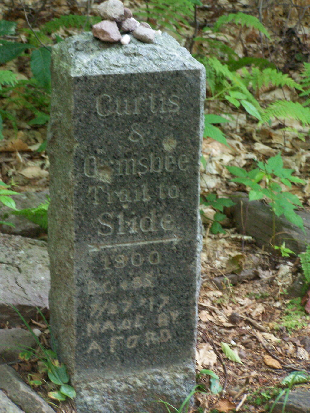 Photo: Curtis-Olmsbee Trail Marker