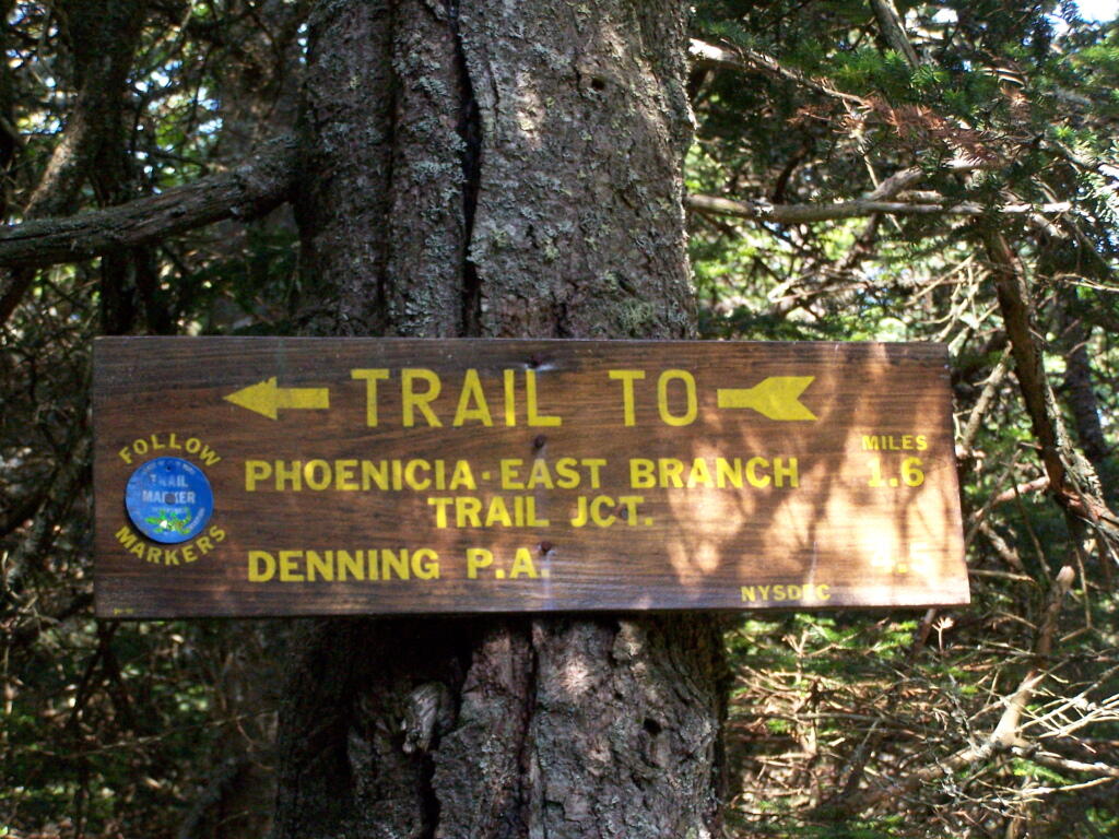 Photo: Phoneica-East Branch Trail Jct Sign