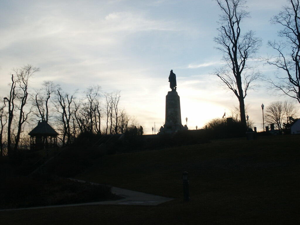 Photo: Samuel de Champlain Says Good Night Photo: Samuel de Champlain Says Good Night
