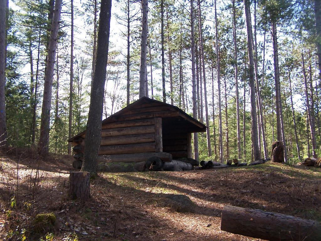 Photo: Oxbow Pond LeanTo