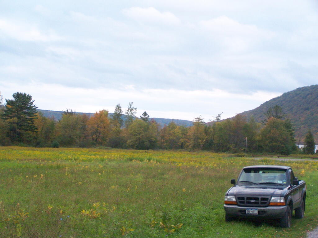 Photo: Labrador Hollow Parking Area