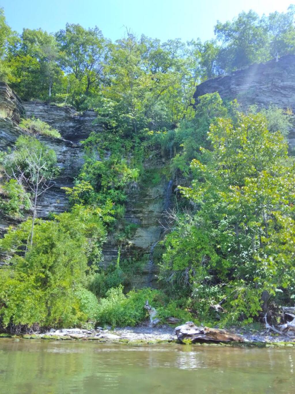 Photo: Hector Cliffs