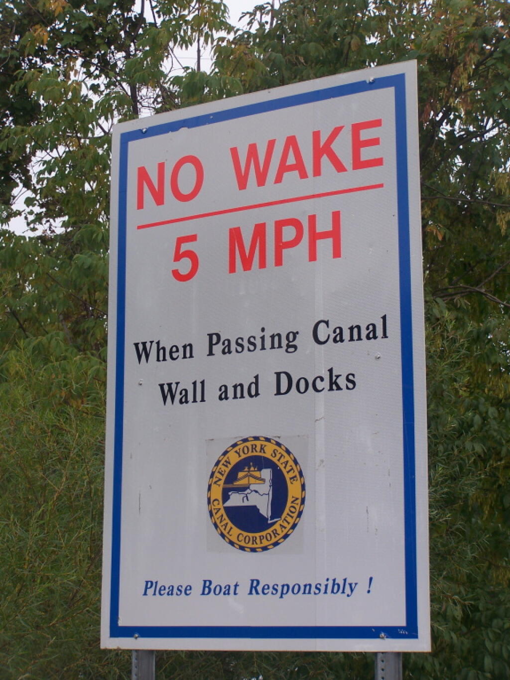 Photo: No Wake Sign Along Erie Canal Photo: No Wake Sign Along Erie Canal