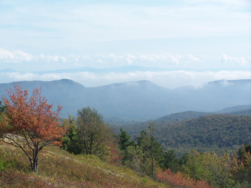 Photo: Putnam Mountain Range