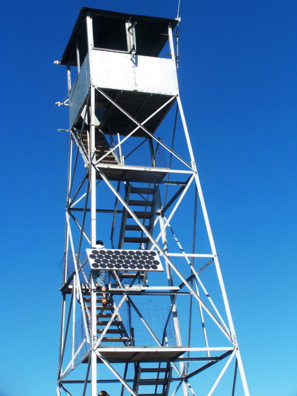 Photo: Firetower with Solar Power