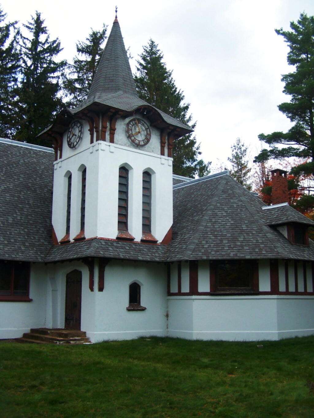 Photo: White Fathers Church Photo: White Fathers Church