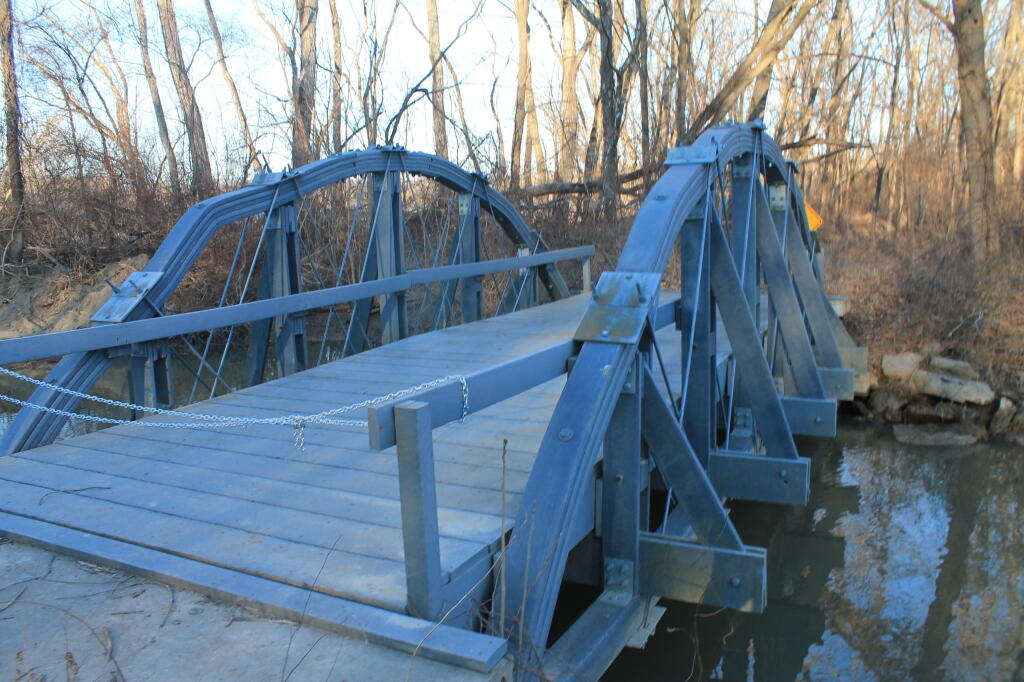 Photo: The Bridge Really Doesn't Look that Damaged