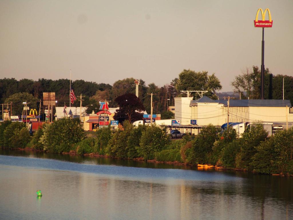 Photo: Golden Arches