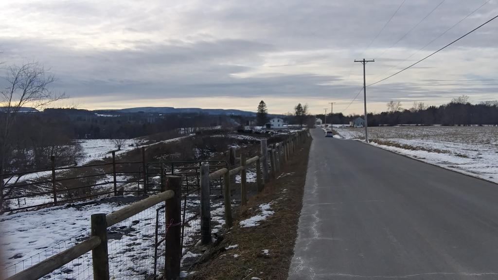 Photo: Meades Road