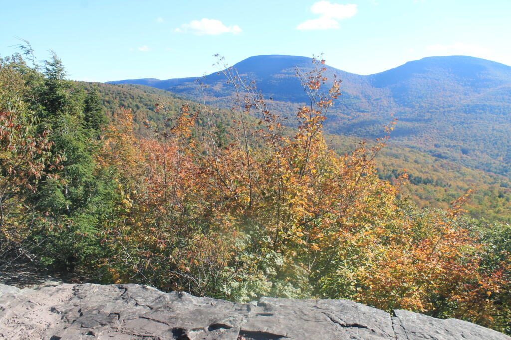 Photo: Shoulder of Acra Point
