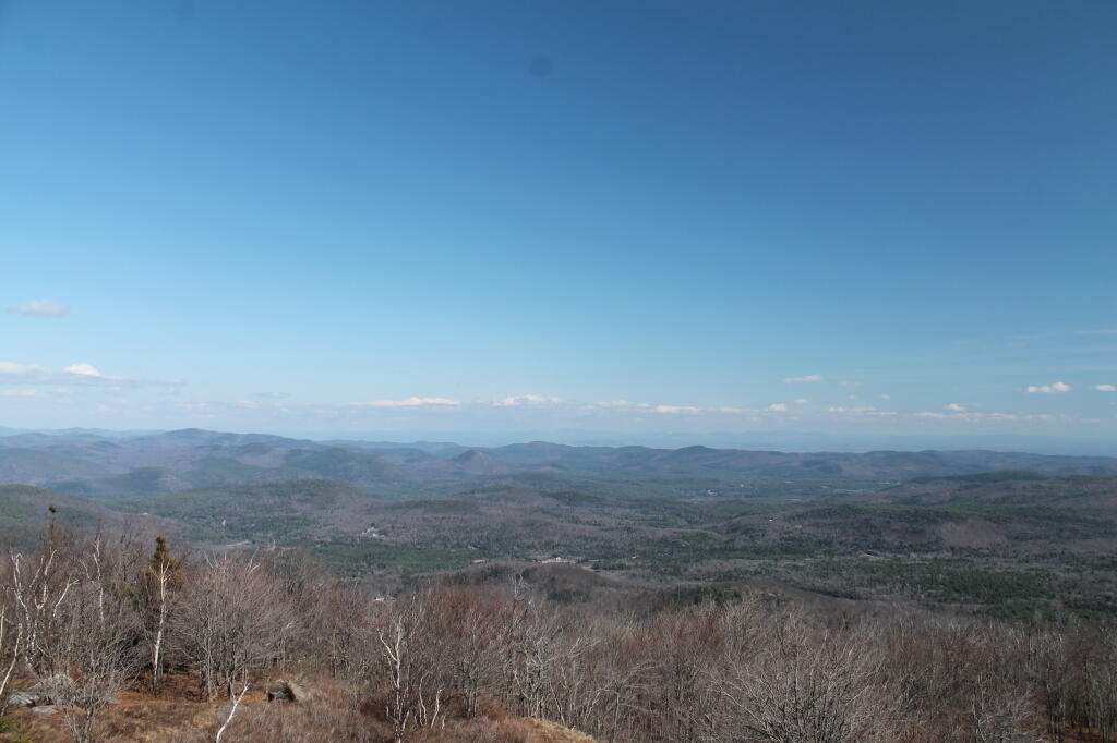 Photo: Clear Day, Looking East Photo: Clear Day, Looking East