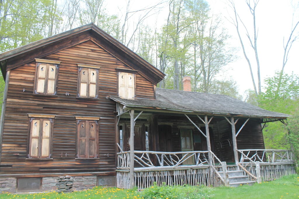 Photo: Woodchuck Lodge Photo: Woodchuck Lodge