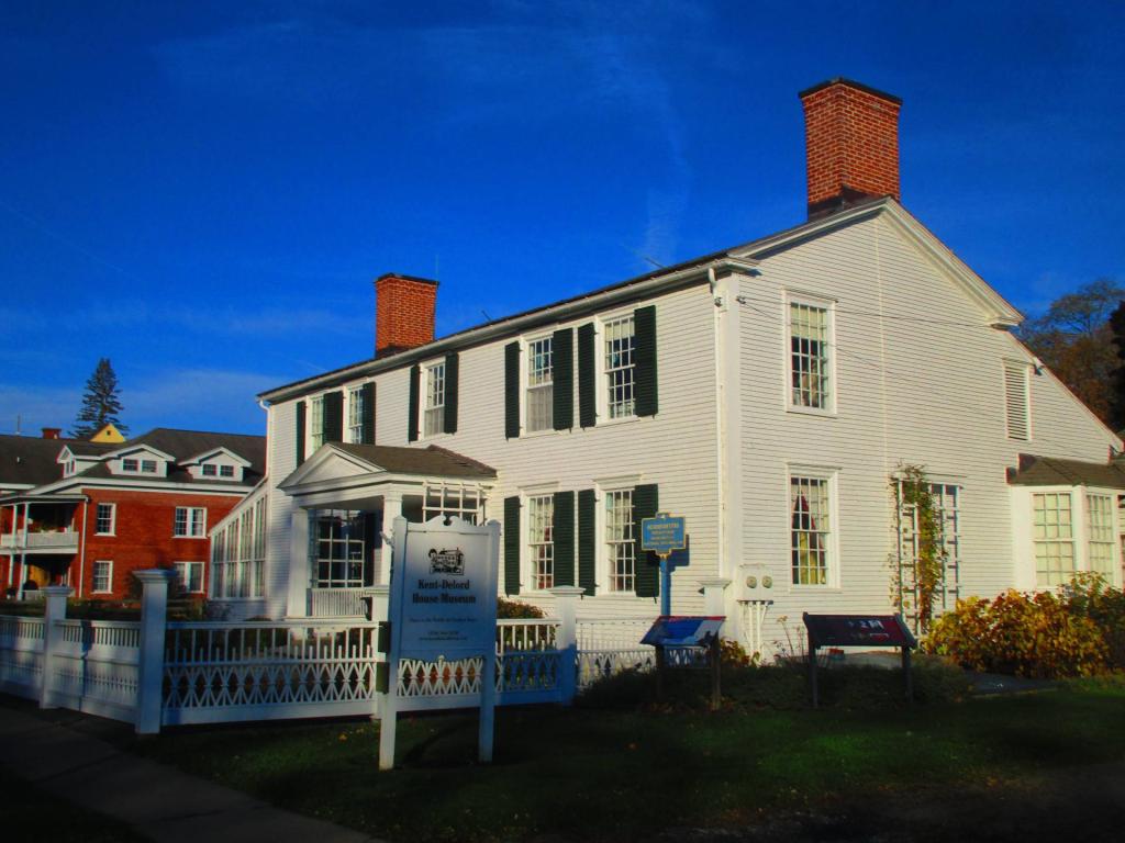 Photo: Kent Delord House Photo: Kent Delord House