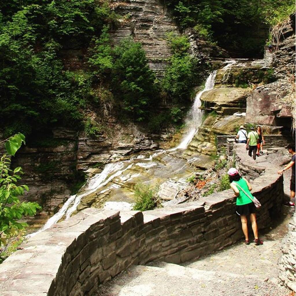 Photo: Gorge Trail