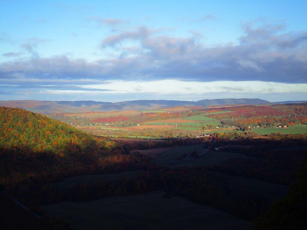 Photo: Jones Hill Shadow Photo: Jones Hill Shadow