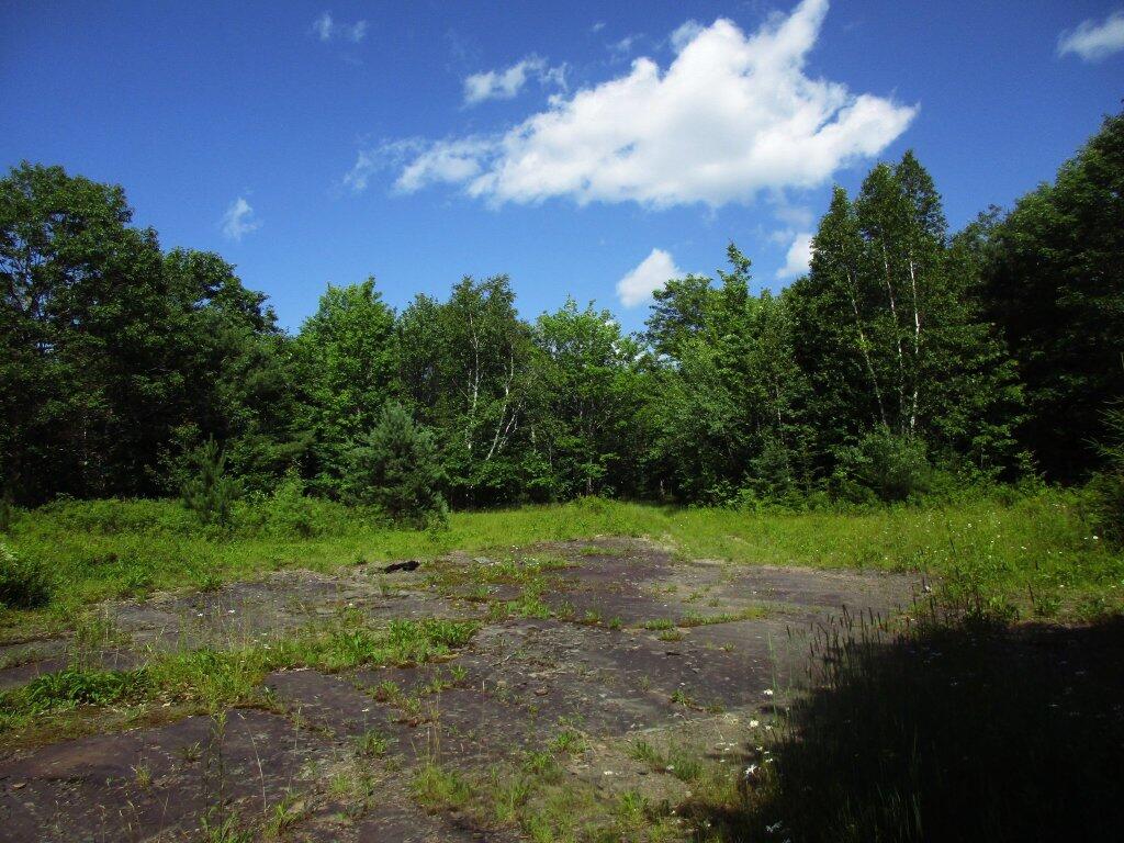 Photo: Rock Outcropping