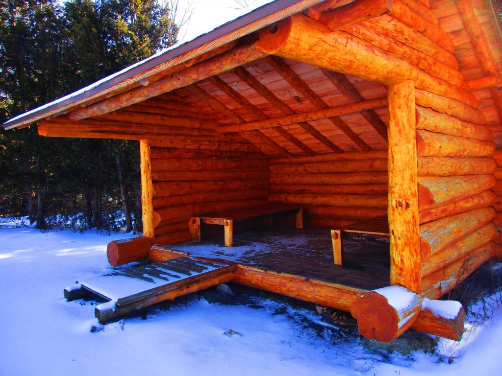 Photo: Boreas Pond Lean-To