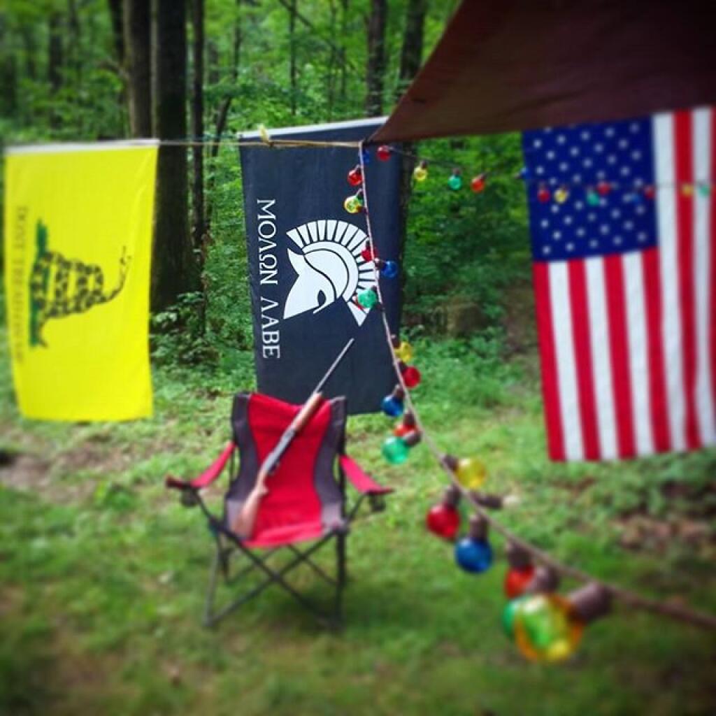 Photo: Molon Labe