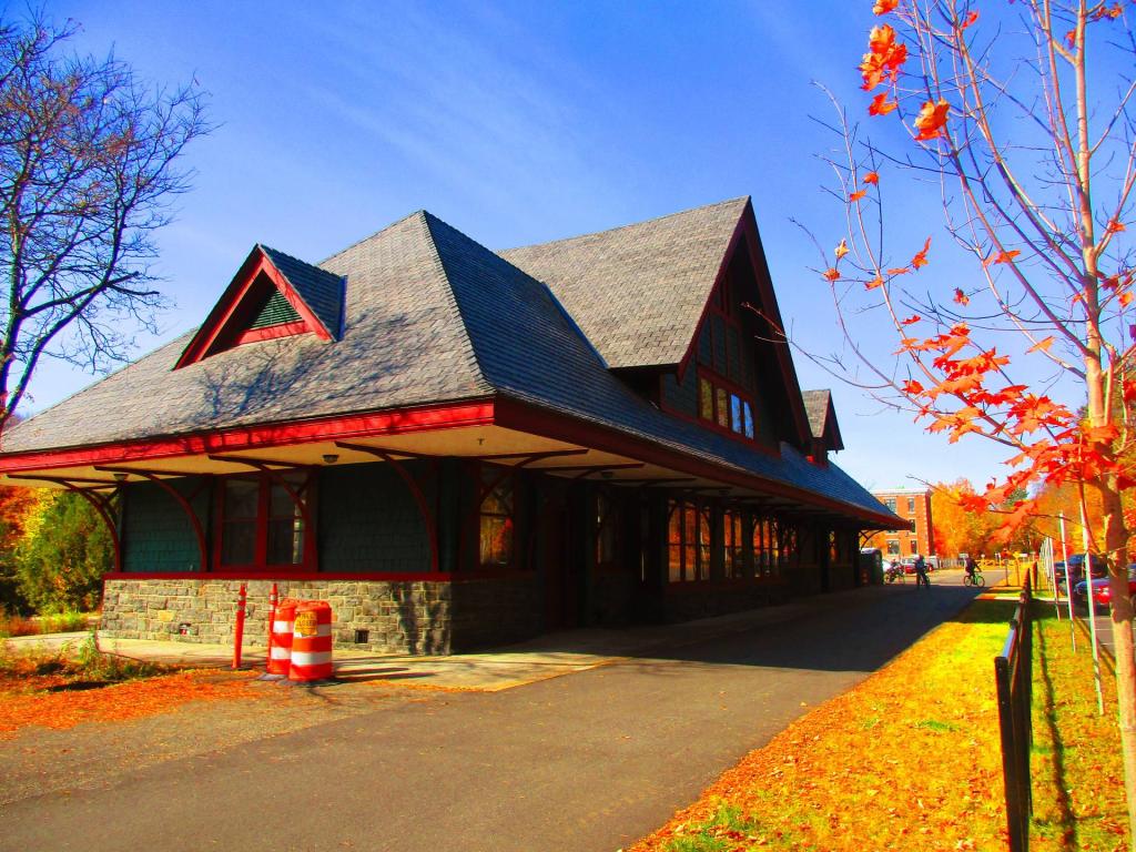 Photo: Old Saranac Lake Train Station