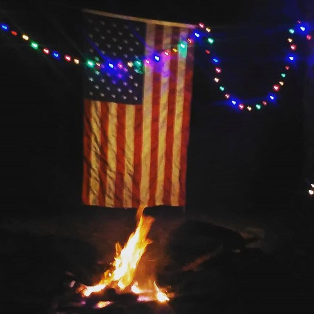 Photo: Single flag simplicity