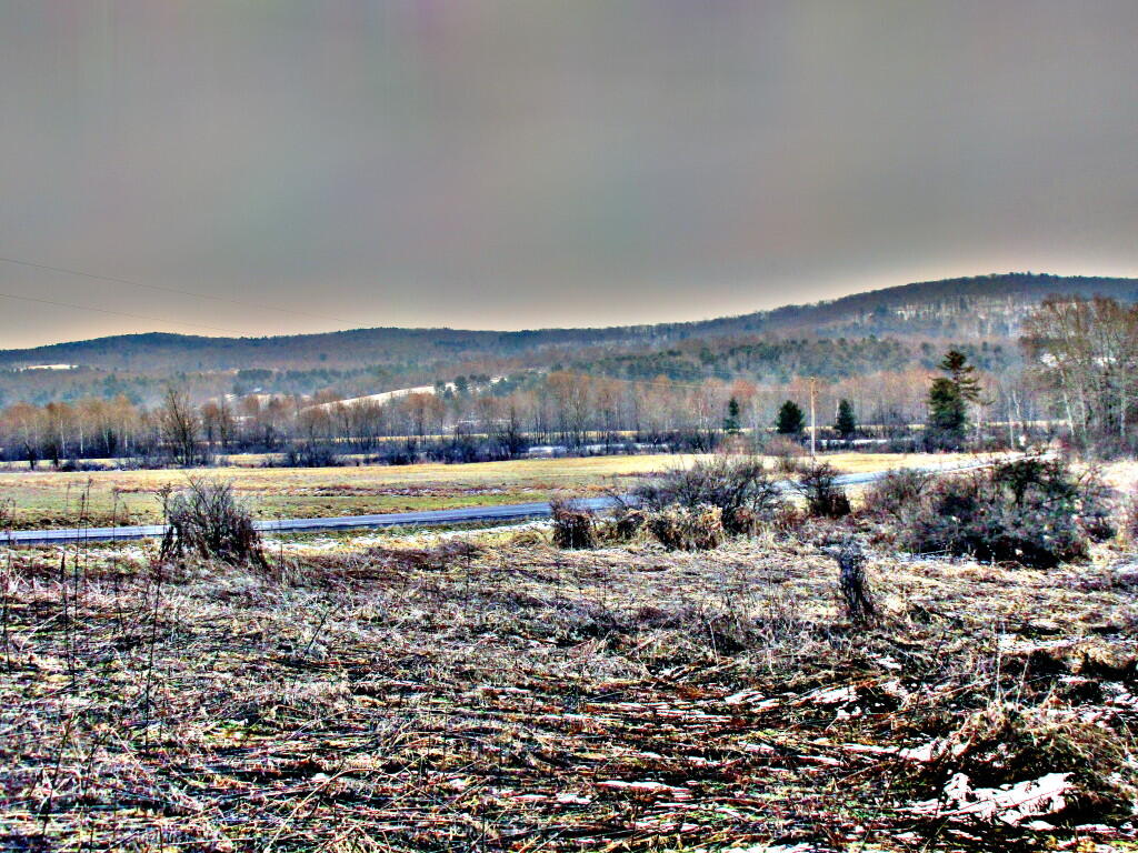 Photo: Hyde Hall Road Photo: Hyde Hall Road