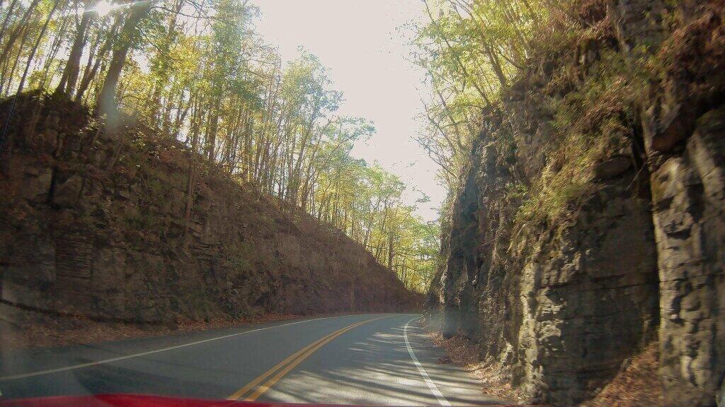 Photo: Rock Cut Heading Down From Cannaan Heights